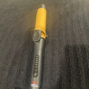 CHI ceramic curling iron 3/4 barrel